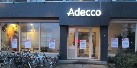 Adecco.