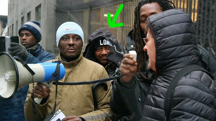 Op 11 december 2017 was hij er bij in Den Haag toen er gedemonstreerd werd tegen de collaboratie van de Nederlandse staat met dictator Al-Bashir.