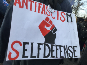 Actiebord op het protest van Utrecht Bekent Kleur op zondag 5 februari (foto: Jan Kees Helms).