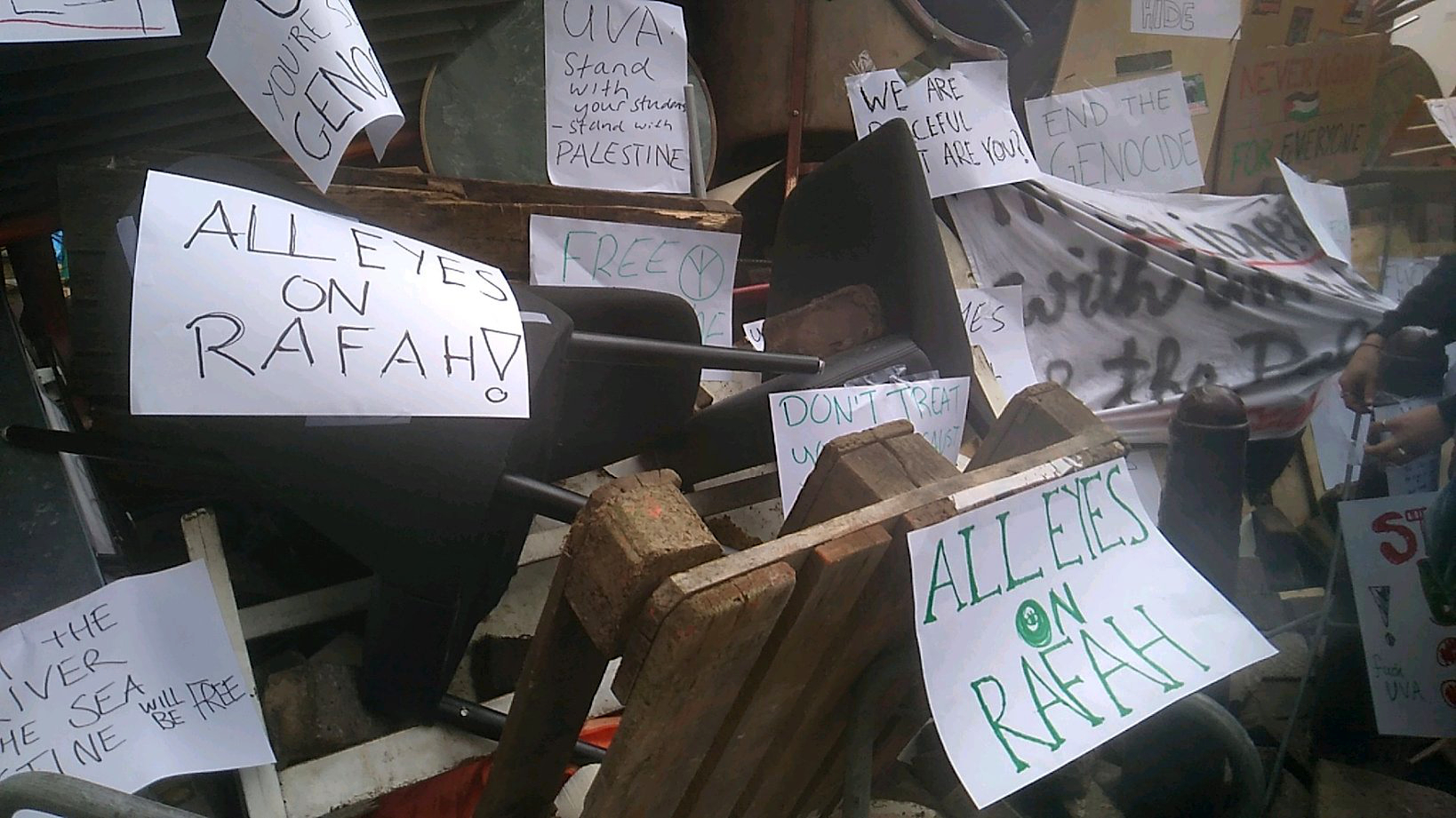 Barricade op het Tahrir-plein in Egypte.