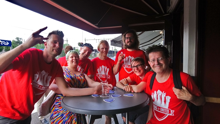 Na afloop een drankje (hier de tafel met een aantal Doorbrakers).