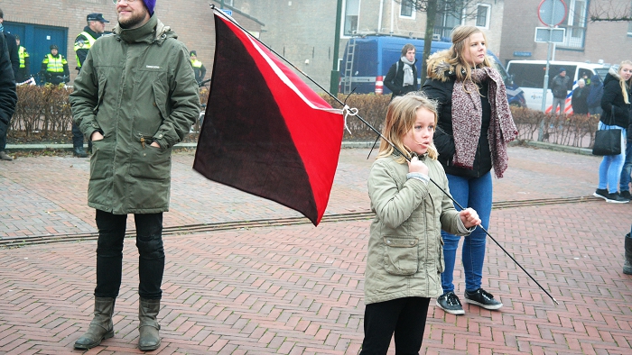 Fries meisje zet lange anarchistische strijdtraditie in de provincie voort