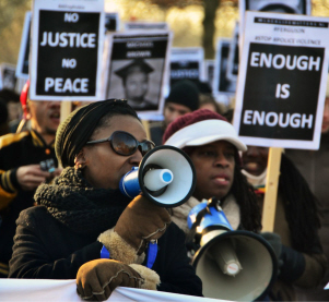 De solidariteitsdemonstratie met Ferguson op 28 december in Amsterdam.