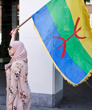 Amazigh-vlag (foto: Jeroen van Wisse).