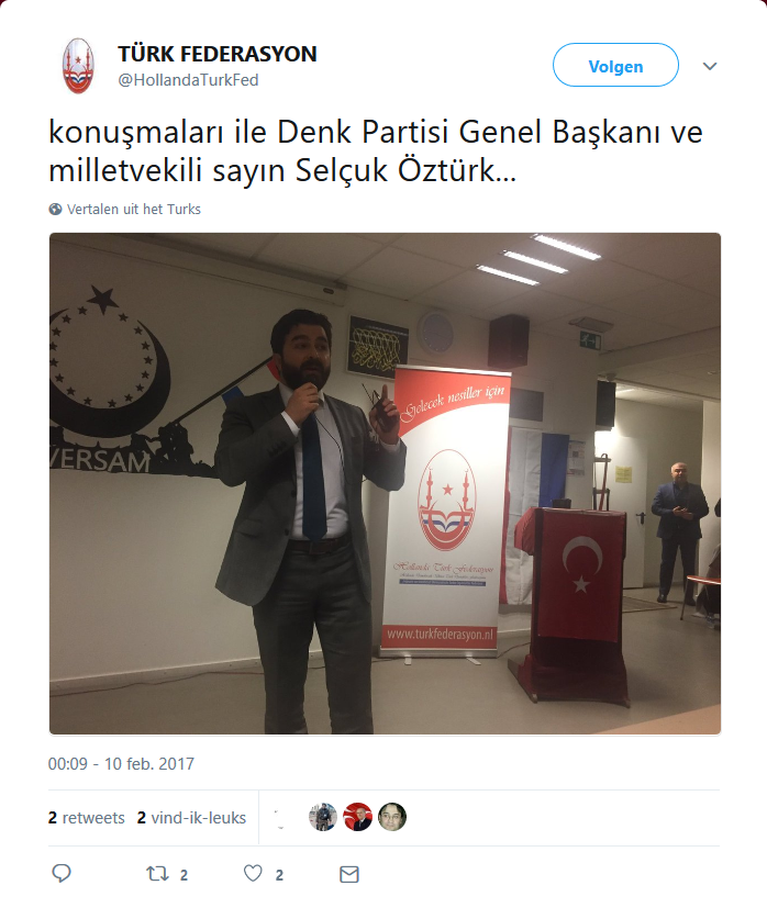 DENK-oprichter Selçuk Öztürk bij de Grijze Wolven.