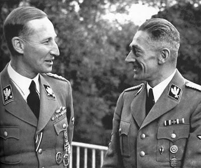 Reinhard Heydrich en Karl-Hermann Frank.