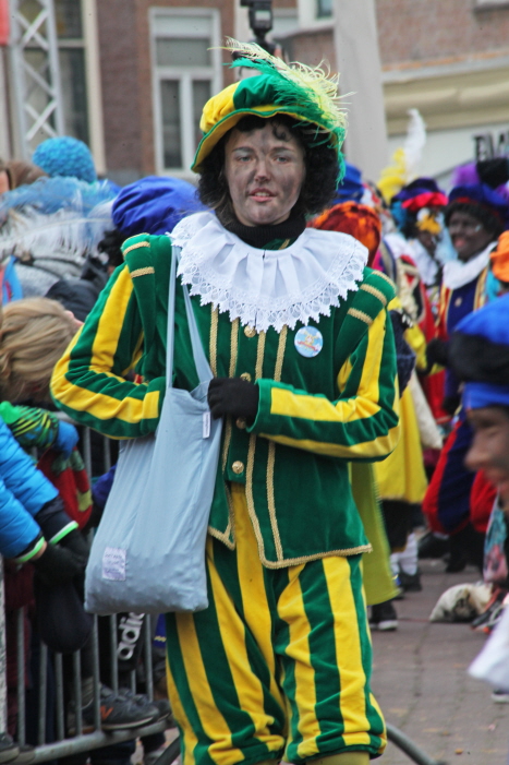 Roetveegpiet met iets minder schmink en afropruik (foto: Johan Janssen)