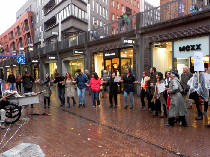 Dansen na de laatste toespraken.