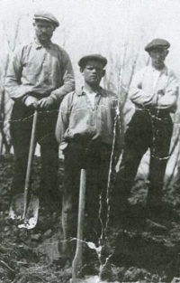 Arbeiders in de werkverschaffing.